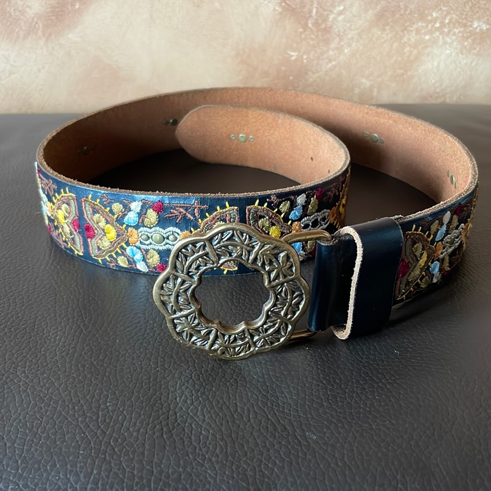Lucky Brand Embroidered Leather Belt